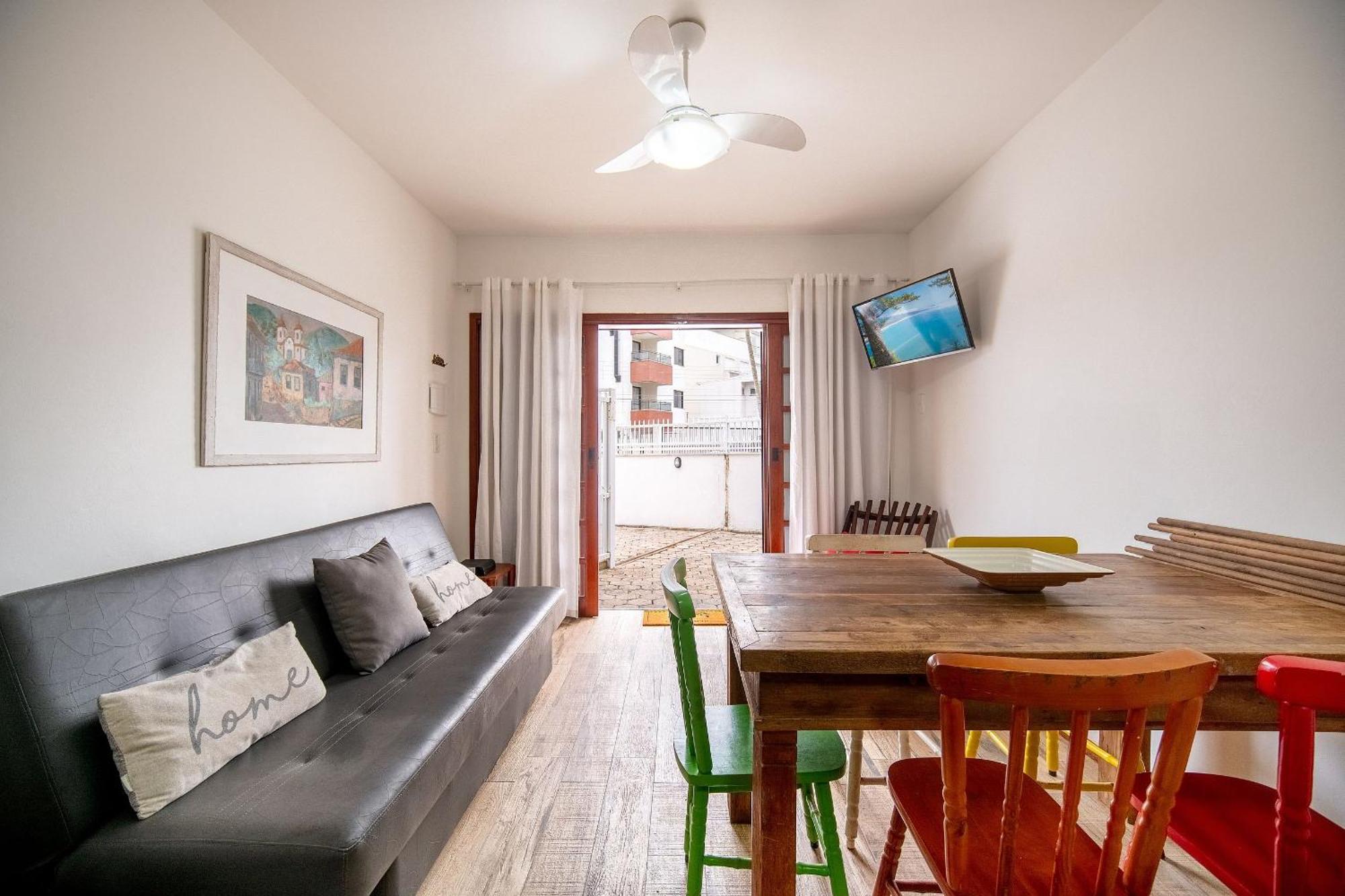 Apartamento Triplex Litoral 2q A 60m Da By Achei *